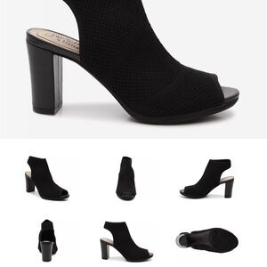 Life Stride Alita Peep Toe Booties